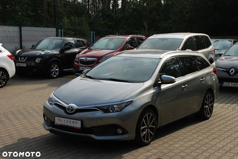 Toyota Auris 1.6 D-4D Edition-S - 21