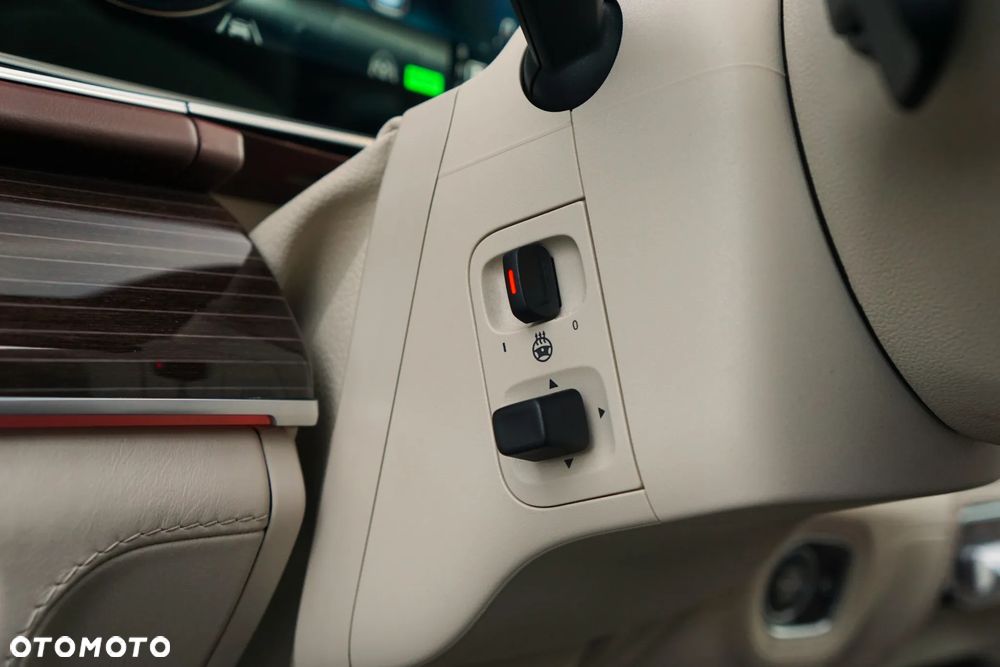 Mercedes-Benz Maybach GLS - 28