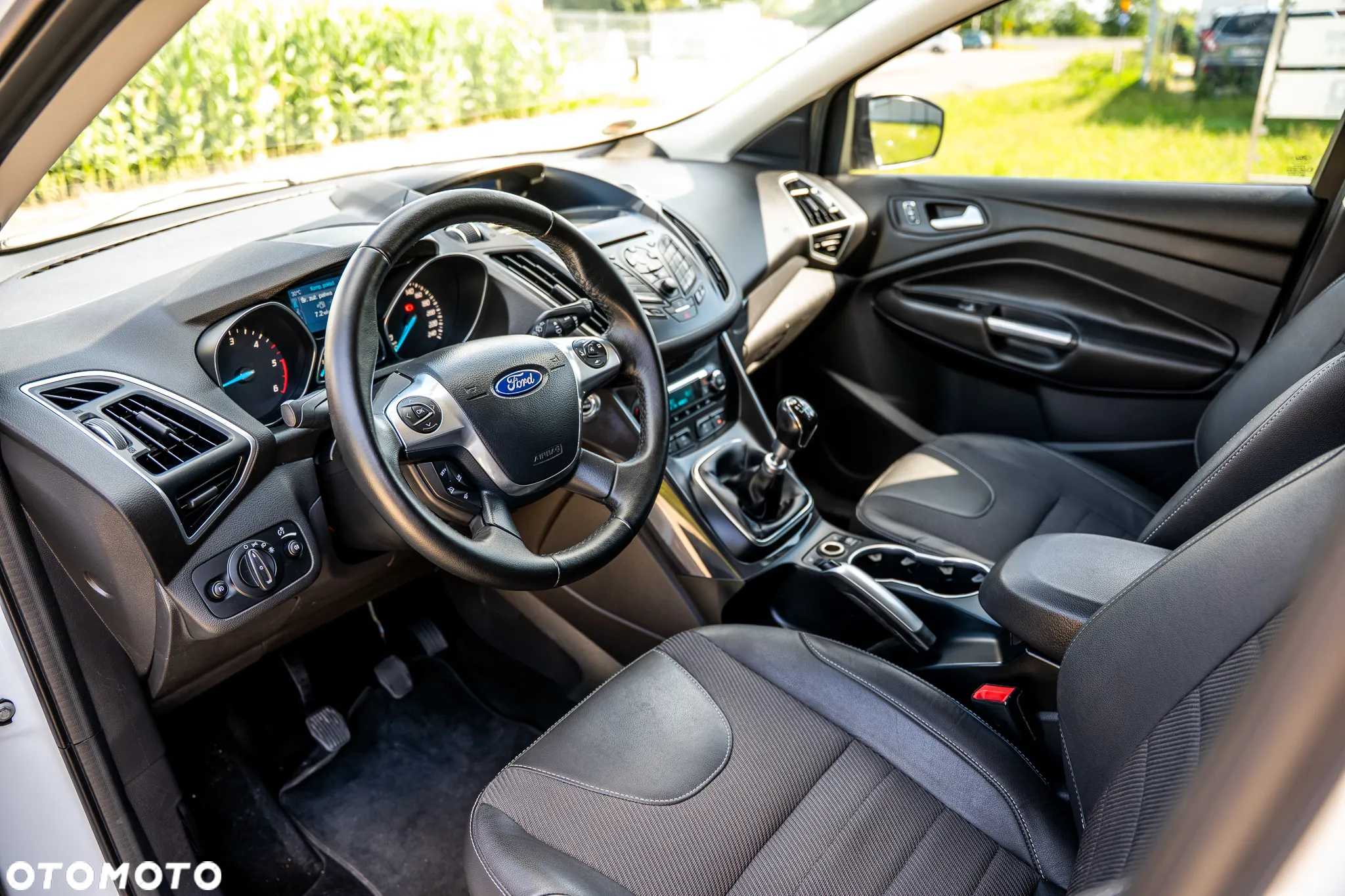 Ford Kuga 2.0 TDCi 4WD Titanium - 23
