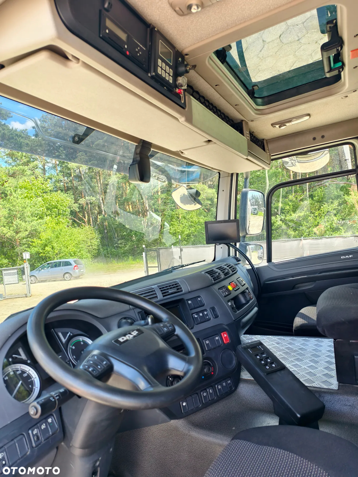 DAF CF290 - 10