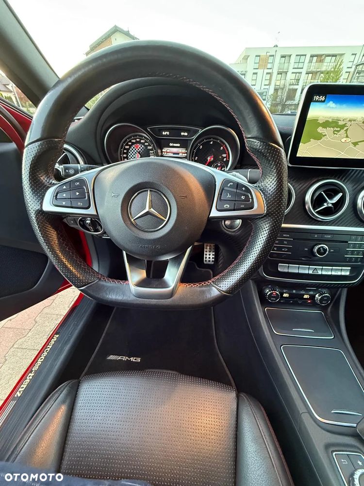 Mercedes-Benz Klasa A 220 d 4-Matic AMG Line - 8