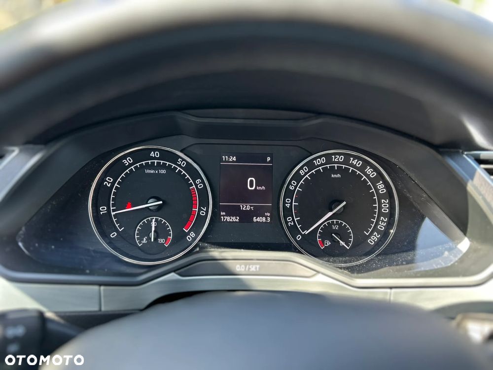 Skoda Superb 1.8 TSI Style DSG - 8