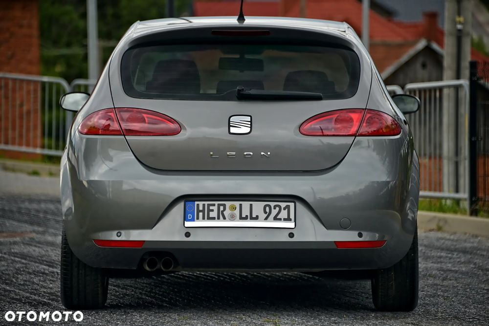 Seat Leon 2.0 TDI Stylance - 4