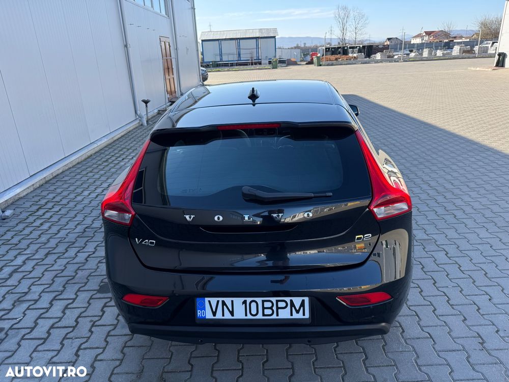 Volvo V40 D2 Summum - 22