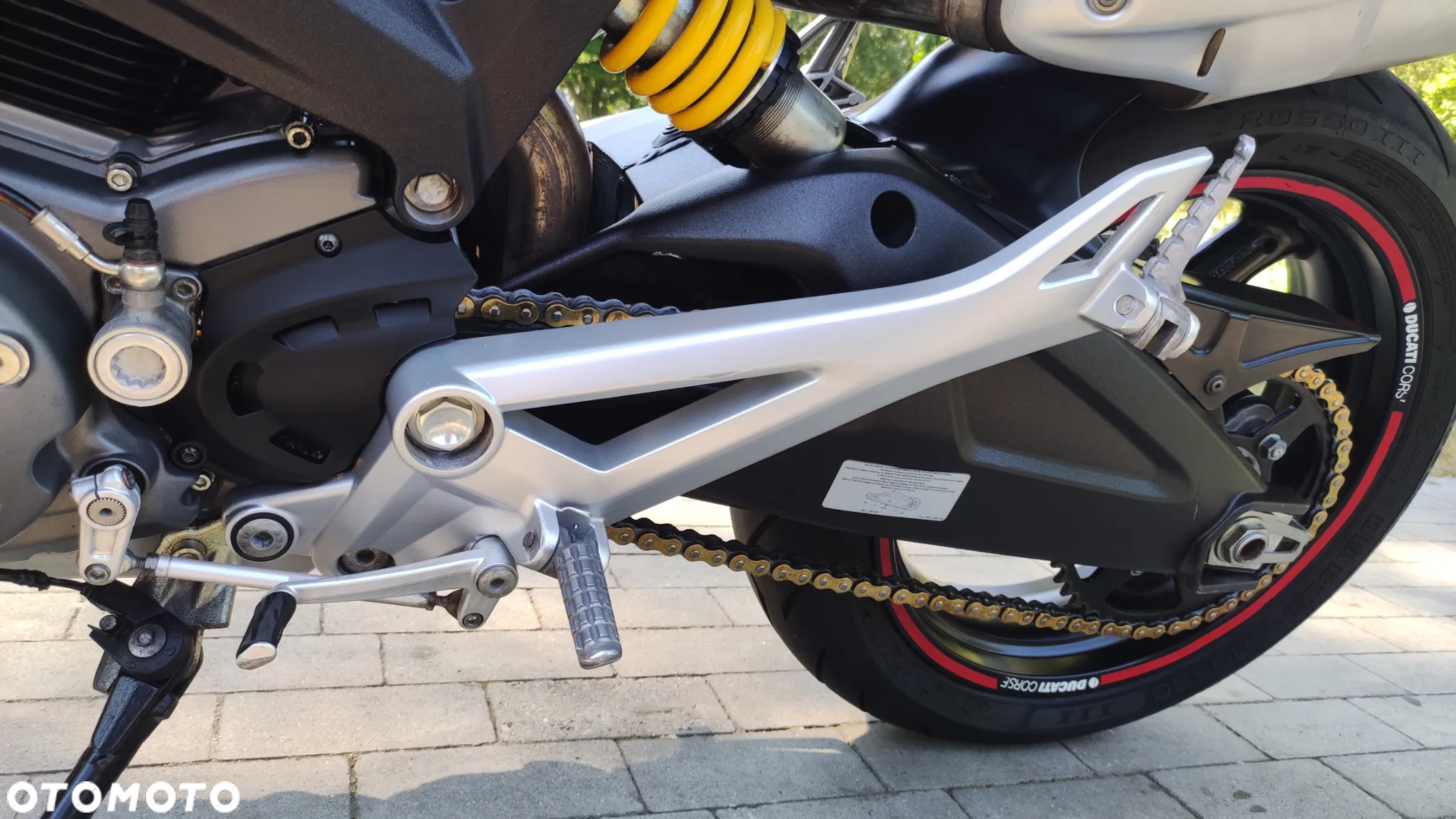 Ducati Monster - 21