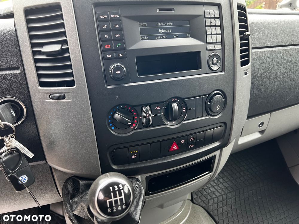 Volkswagen CRAFTER - 26