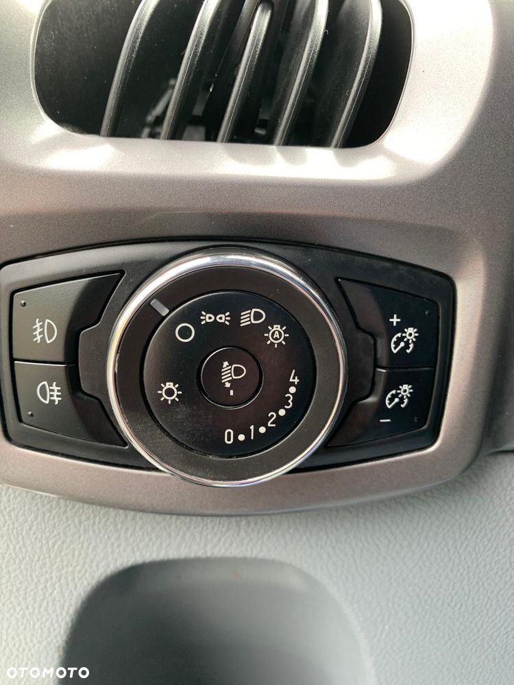 Ford Transit Custom - 27