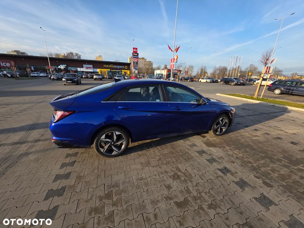Hyundai Elantra 1.6 Executive - 2