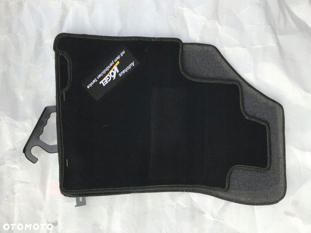 Opel Agila B dywaniki welurowe nowe produkcja DE - 1