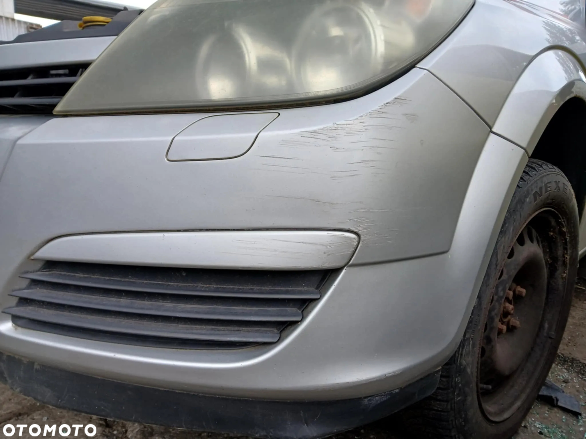 Opel Astra H III Zderzak przedni kod lakieru Z157 - 4