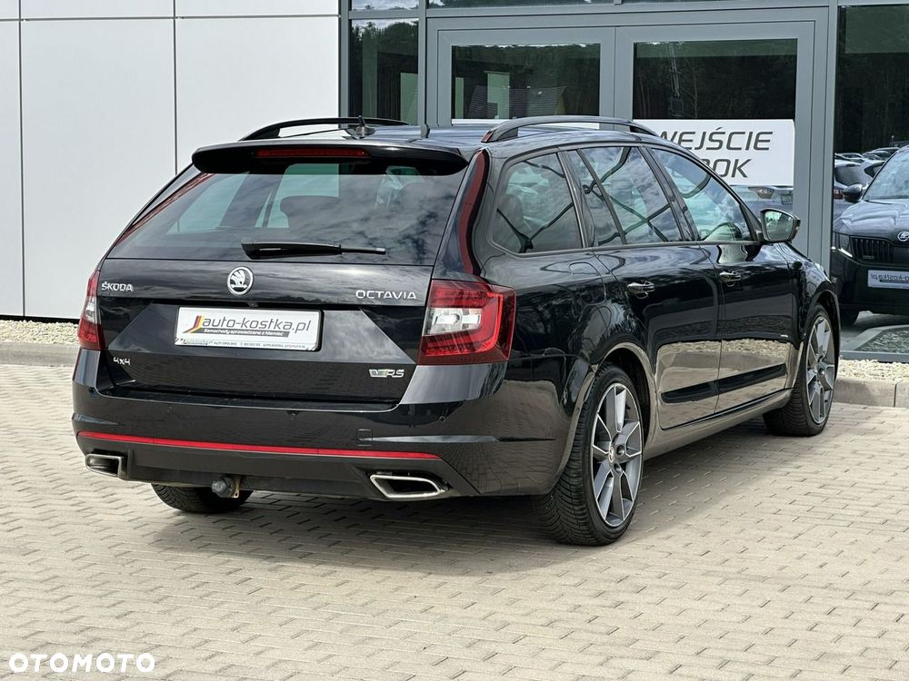 Skoda Octavia 2.0 TDI RS Challenge DSG - 7