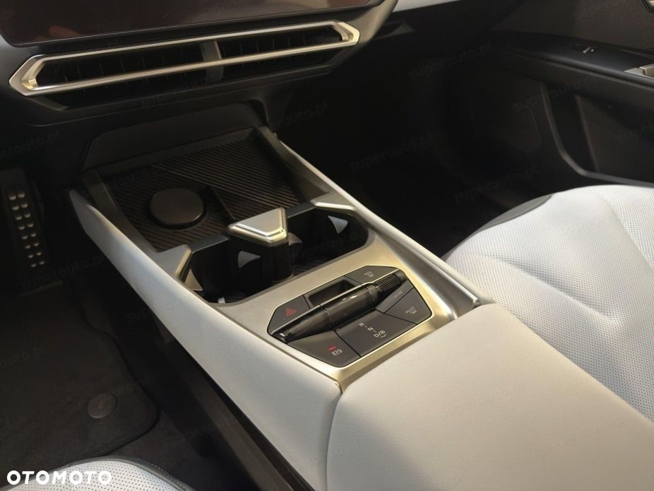 BMW i3 50 xDrive 113.4kWh - 10