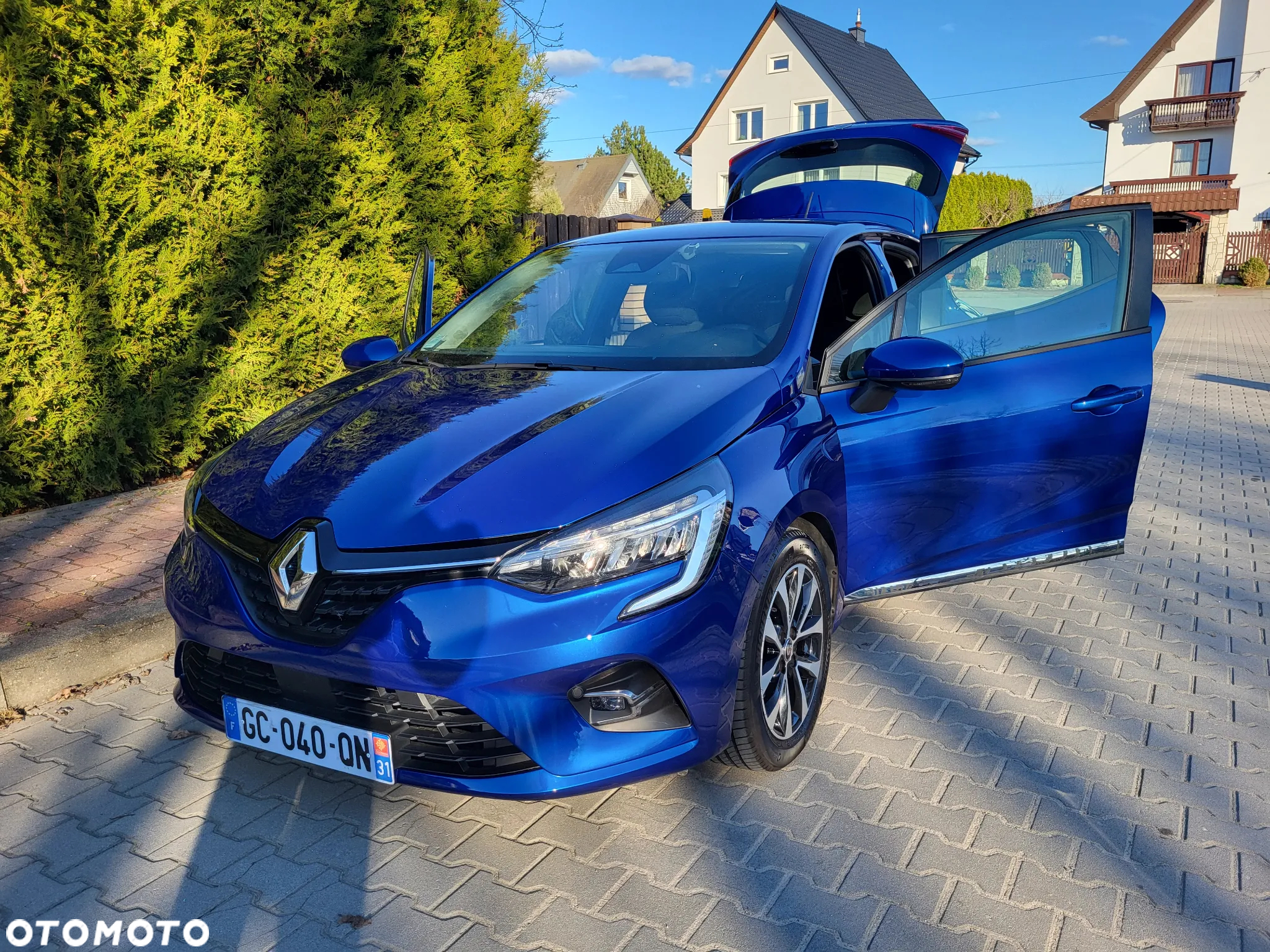 Renault Clio BLUE dCi 100 INTENS - 14