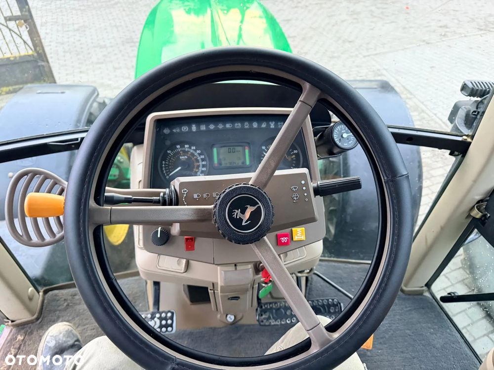 John Deere 6930 - 15