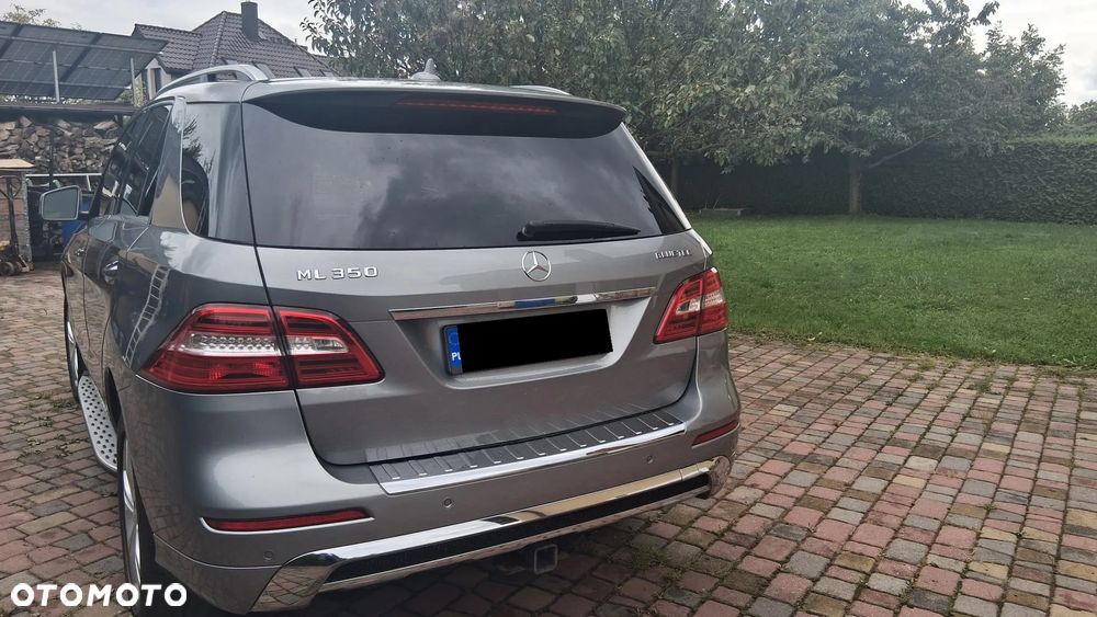Mercedes-Benz ML 350 BlueTec 4-Matic - 9