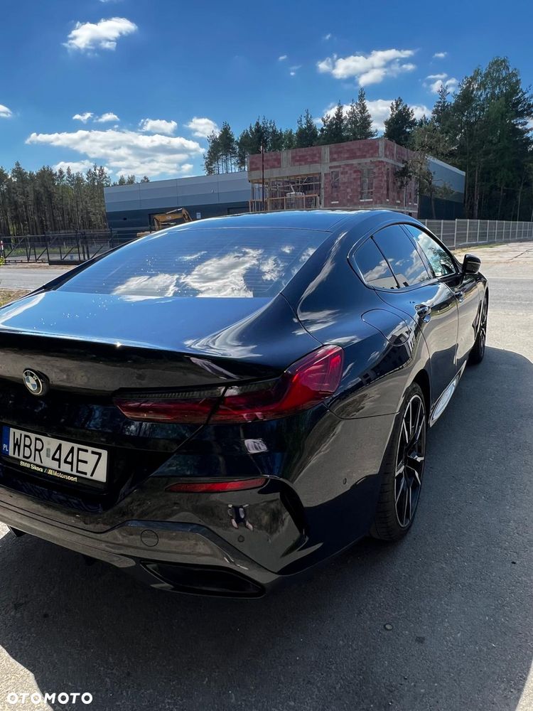 BMW Seria 8 840i xDrive - 16