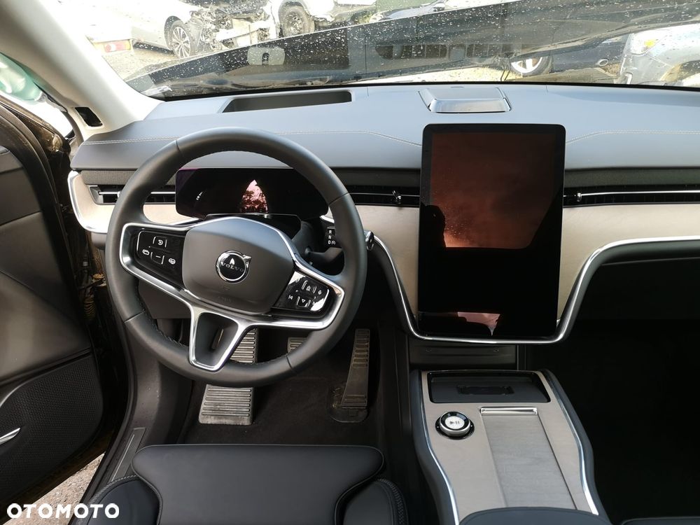 Volvo EX90 2025