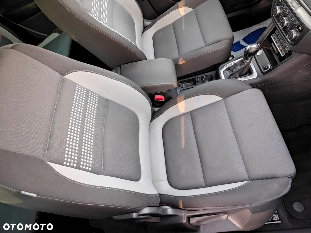 Volkswagen Sharan 2.0 TDI DSG BlueMotion Technology Life - 28