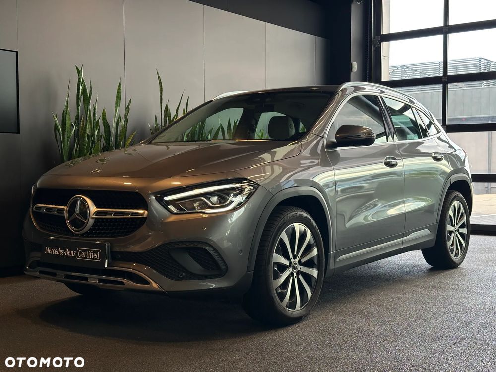 Mercedes-Benz GLA 200 Progressive - 3