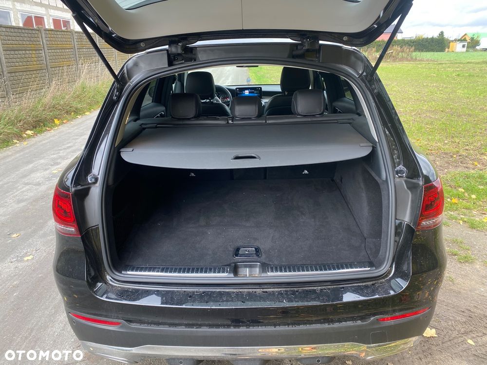 Mercedes-Benz GLC 200 - 12