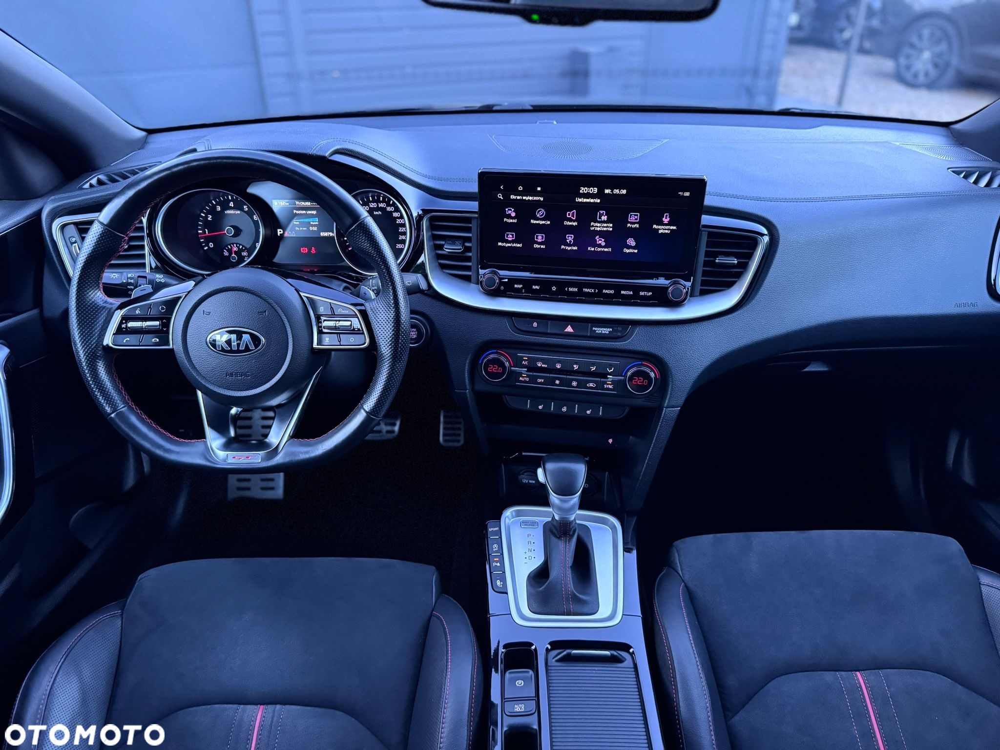 Kia ProCeed 1.6 T-GDI GT DCT - 28