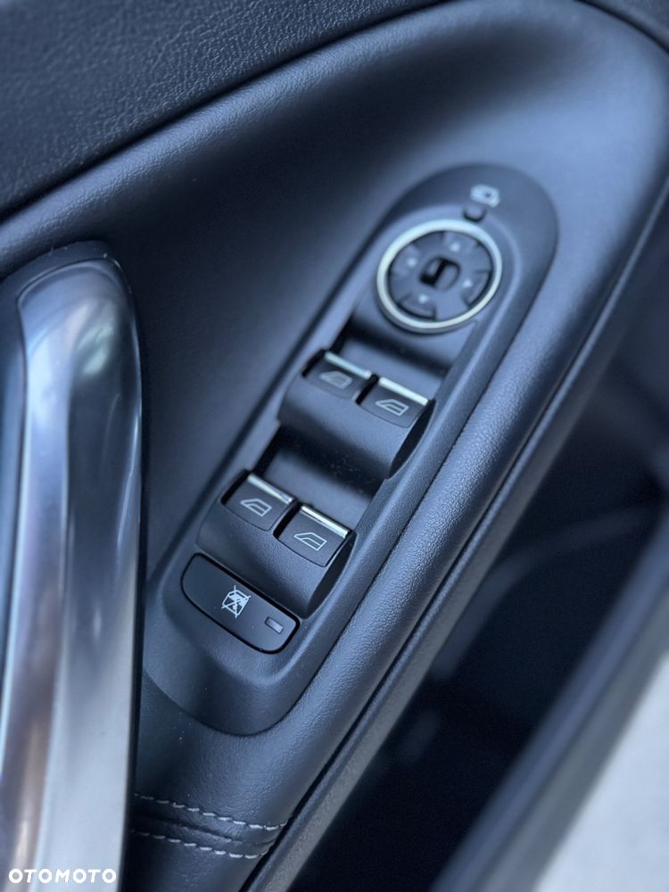 Ford Mondeo 2.0 TDCi Titanium X - 22