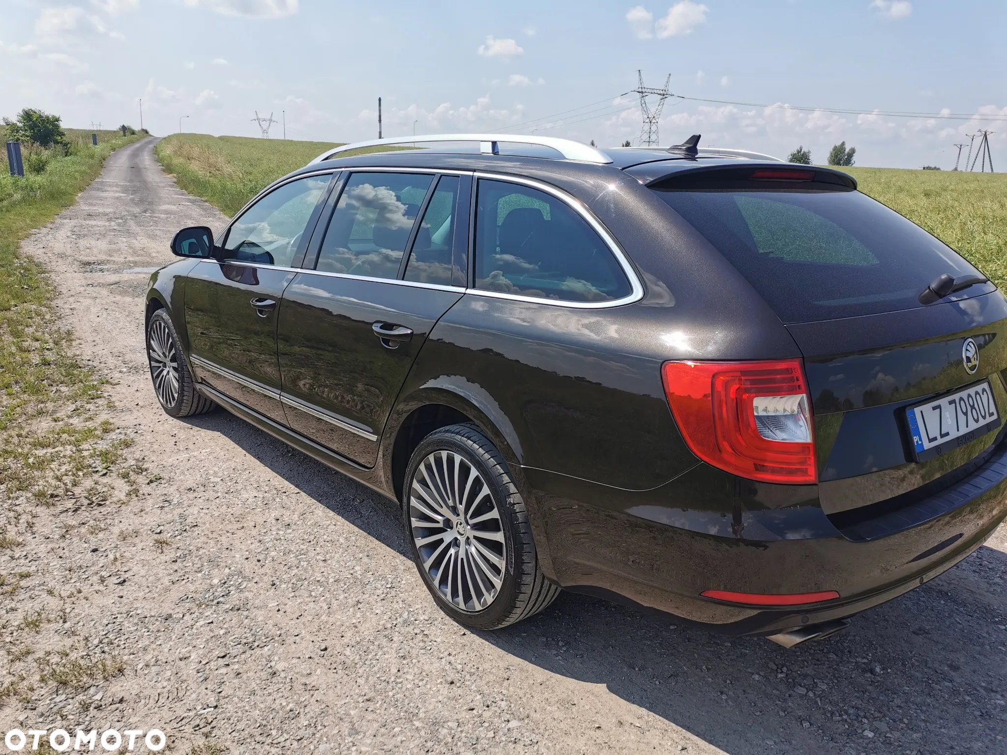 Skoda Superb 2.0 TDI 4x4 L&K DSG - 4