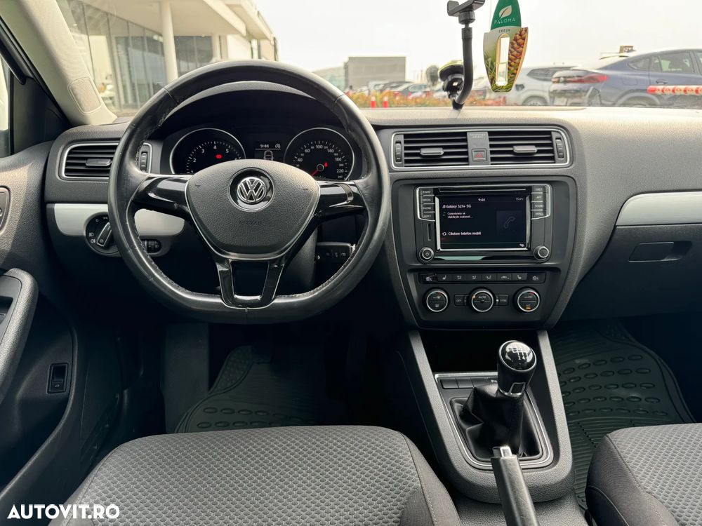 Volkswagen Jetta 1.2 TSI Comfortline - 14