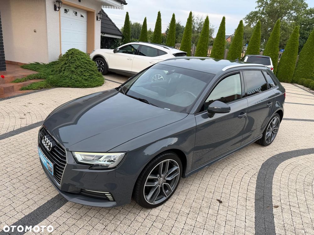 Audi A3 Sportback 40 e-tron S tronic design - 1