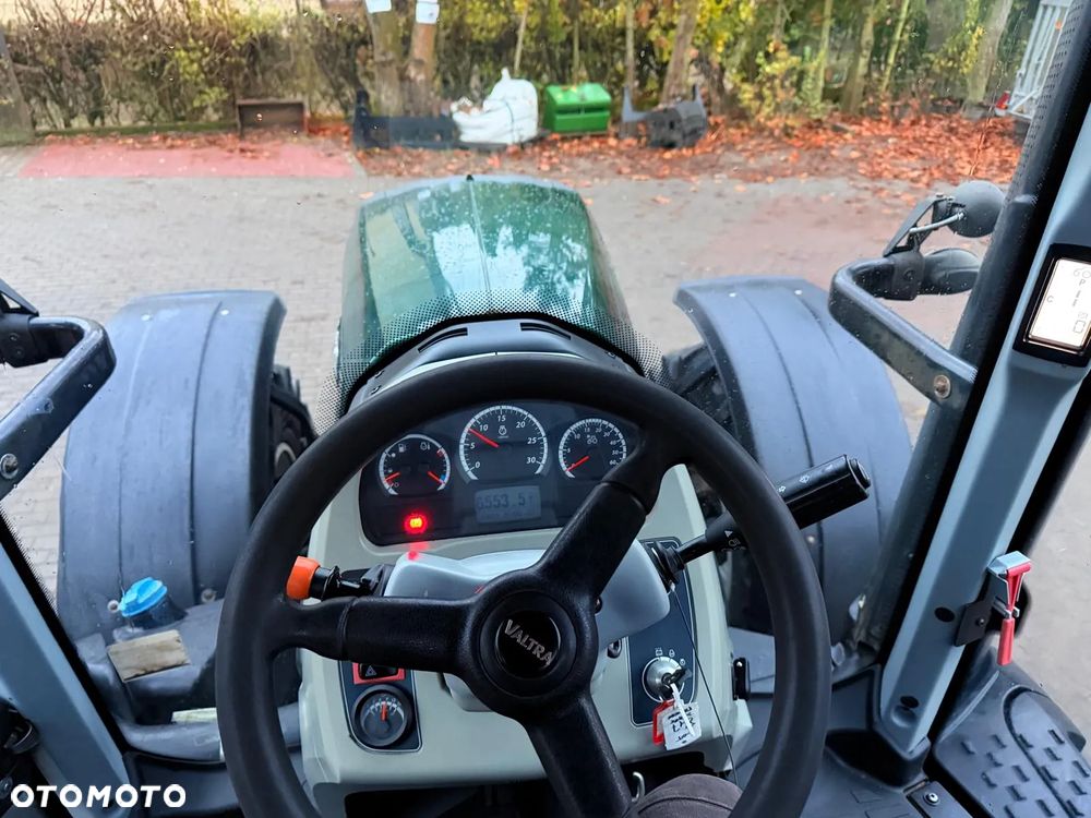 Valtra T174 Versu - 3