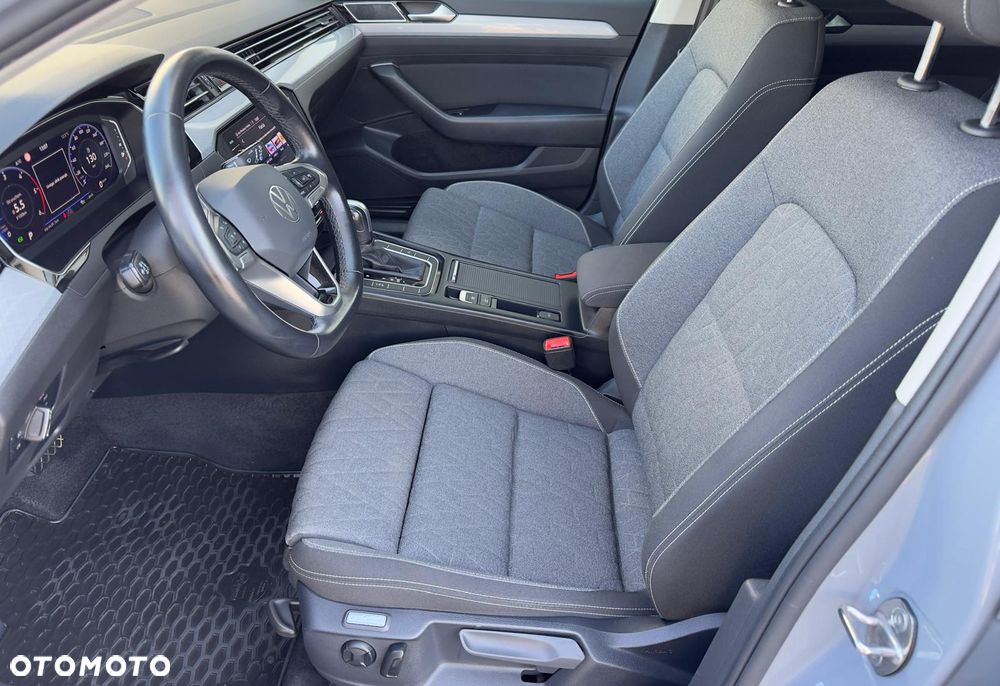 Volkswagen Passat Variant 2.0 TDI Business DSG - 11