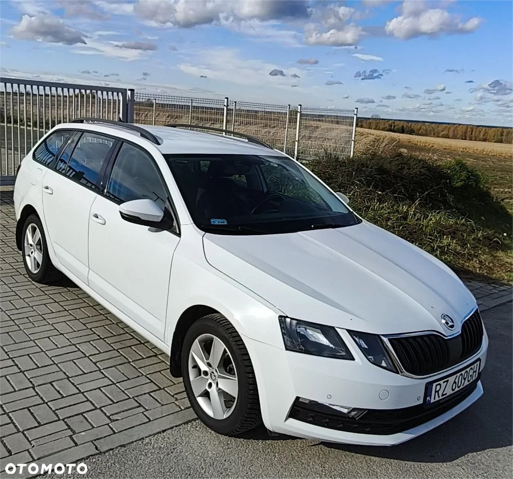 Skoda Octavia 1.5 TSI GPF ACT Ambition DSG - 2