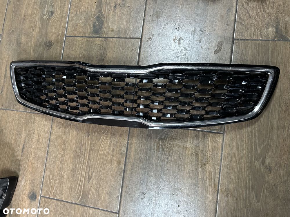 Atrapa Grill  Kia Forte Cerato III 3 Lift 2015-ORG - 1