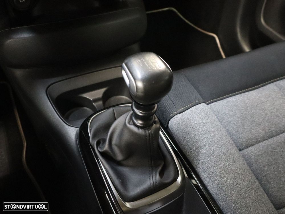 Citroën C4 Cactus 1.2 PureTech Shine Pack - 18