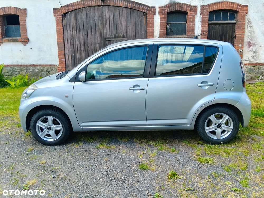 Daihatsu Sirion 1.0 CooLine - 16