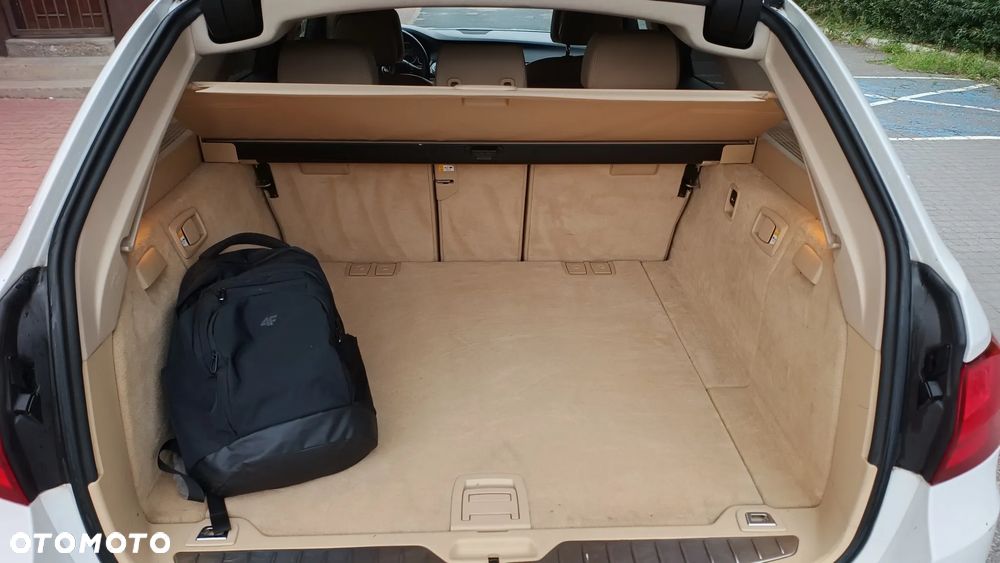 BMW Seria 5 520d Luxury Line - 23