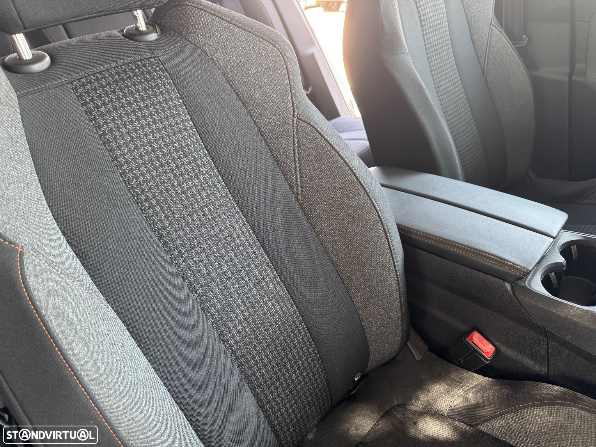 Peugeot 3008 1.5 BlueHDi Allure - 16