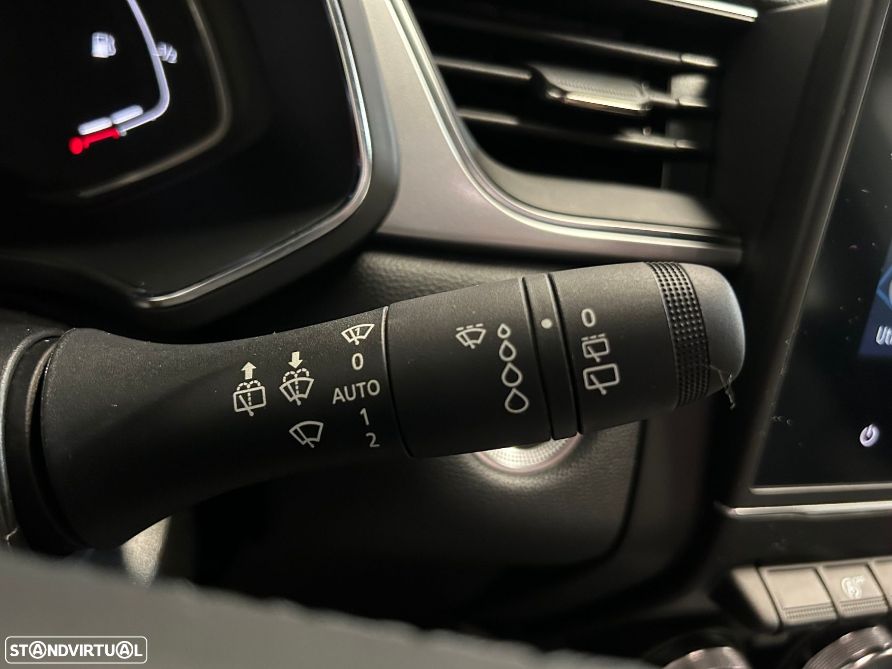 Renault Captur - 40