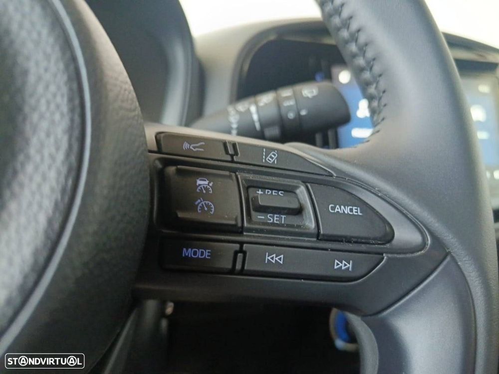 Toyota Aygo X 1.0 Envy CVT - 17
