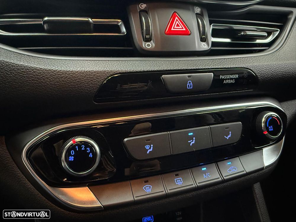 Hyundai i30 SW 1.6 CRDi Style Plus - 25