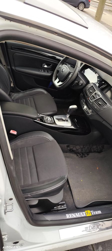 Renault Laguna - 12