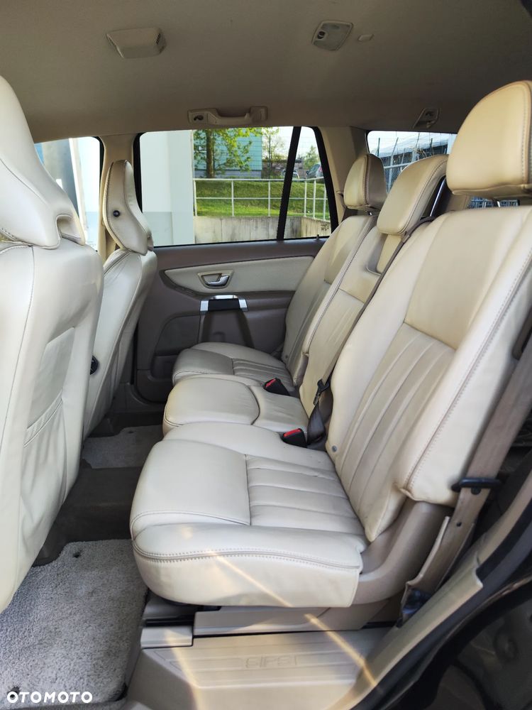 Volvo XC 90 D5 AWD Executive - 19