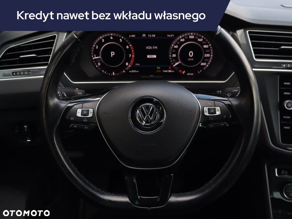 Volkswagen Tiguan - 19