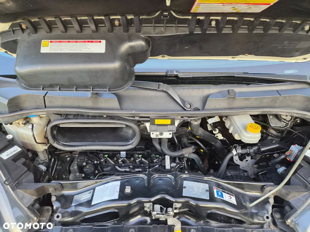Peugeot Boxer HDi L4 - 16