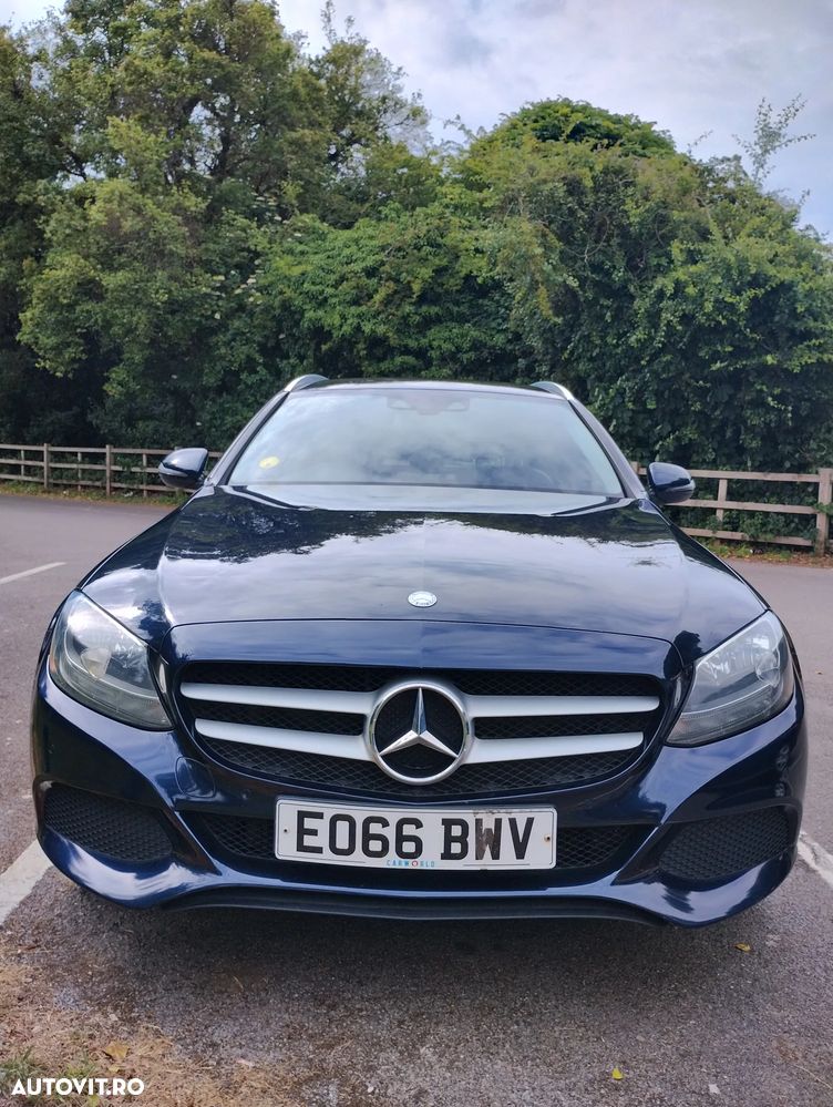 Mercedes-Benz C - 8