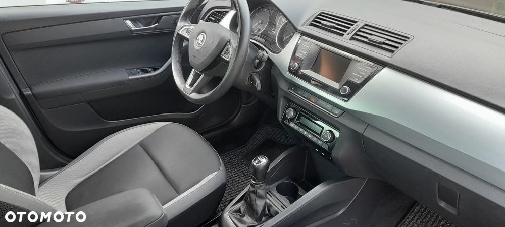 Skoda Fabia 1.2 TSI Cool Edition - 10