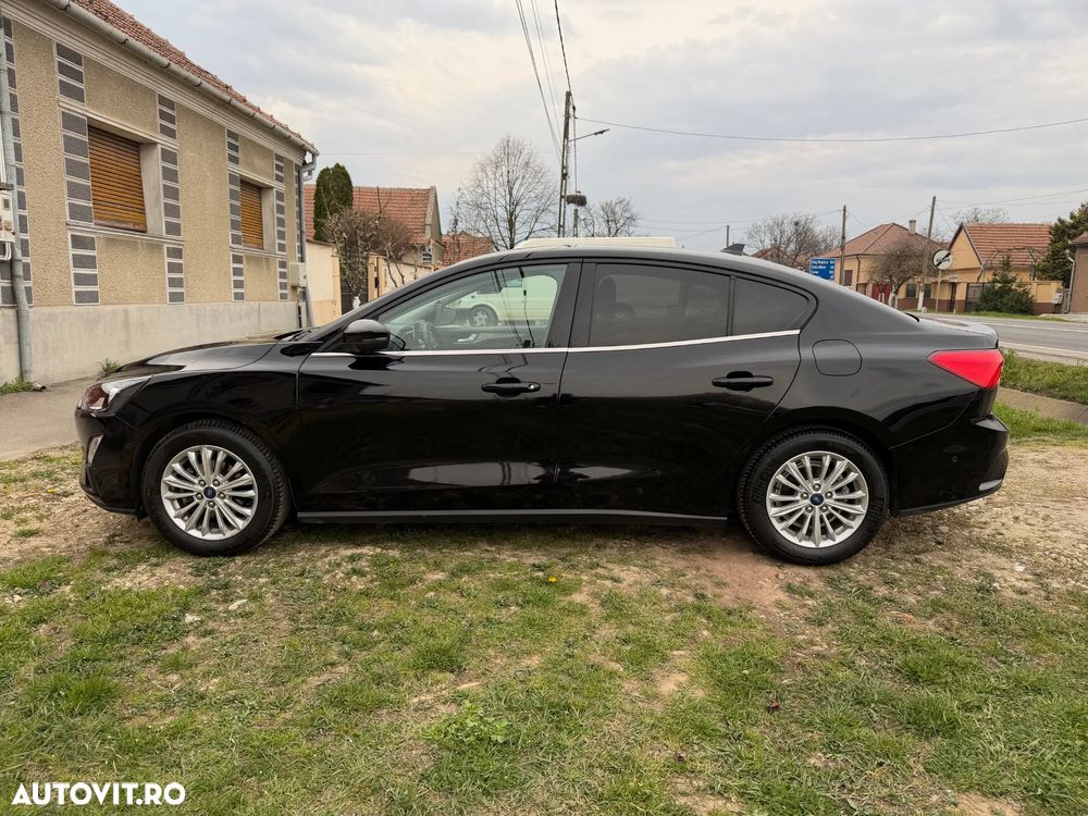 Ford Focus 1.5 EcoBlue Titanium Business - 10