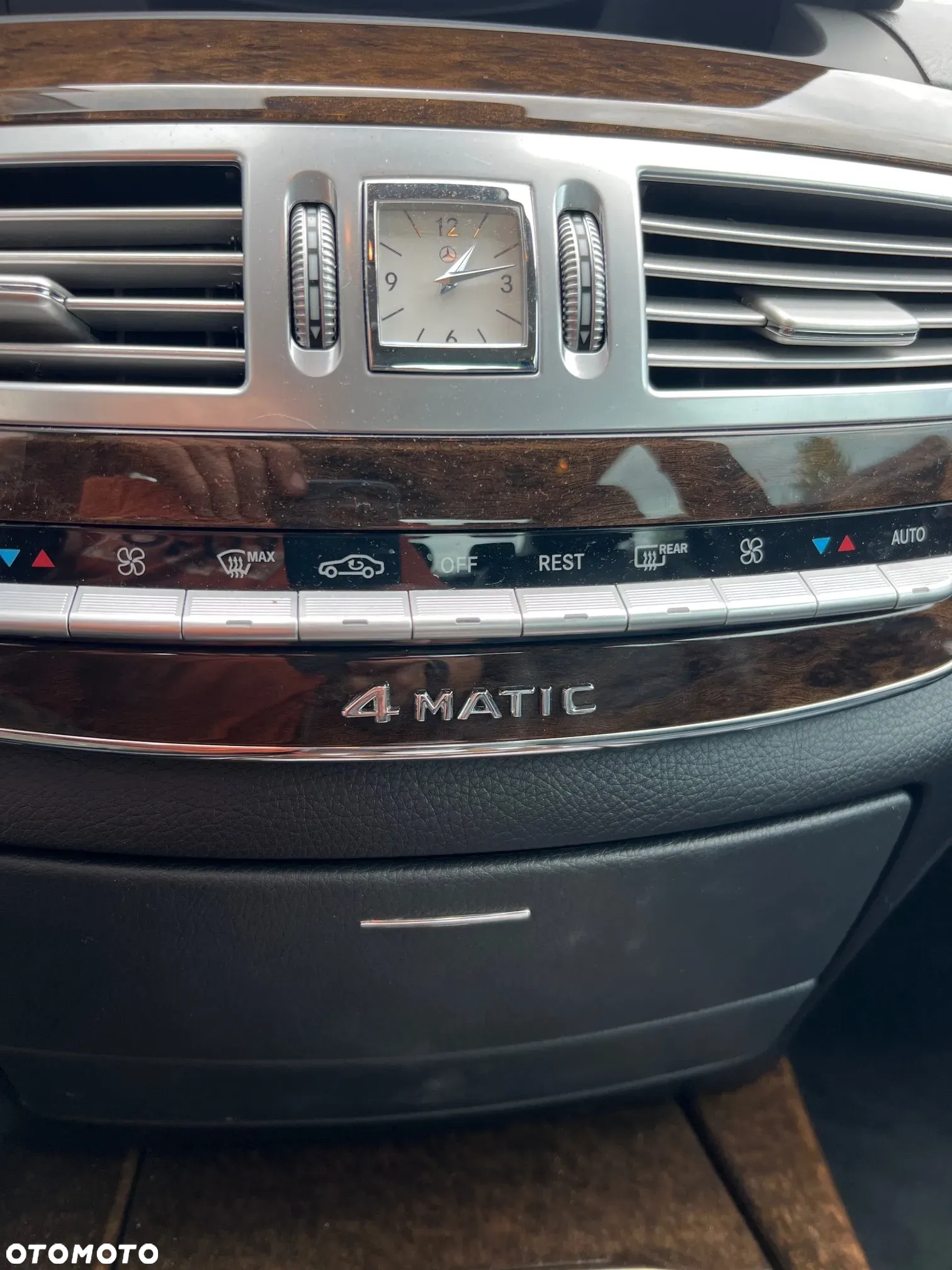 Mercedes-Benz Klasa S 350 (BlueTEC) d 4-Matic 7G-TRONIC - 17