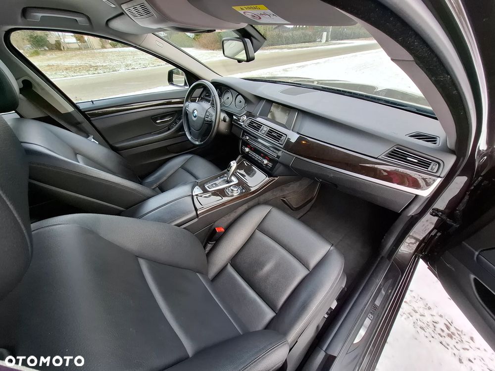 BMW Seria 5 520i - 19
