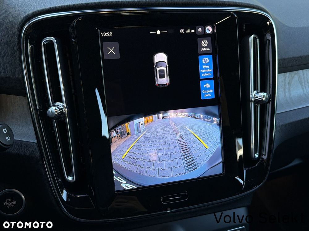 Volvo XC 40 - 29